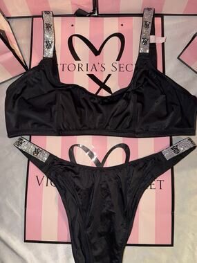 Victorias Secret Shine Strap Bra Bralette Satin Unlined Very Sexy Black Large